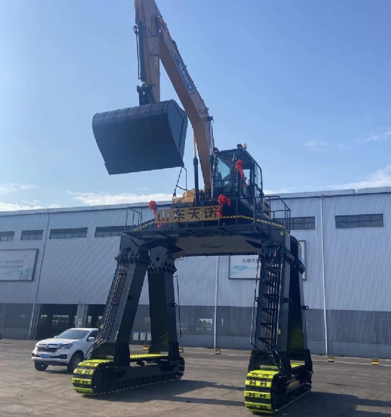 三一大長腿安裝現(xiàn)場